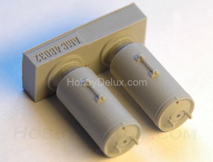 ЗАБ-500Ш зажигательная авиабомба калибра 500 кг без носового конуса (в комплекте две бомбы). AMC48032